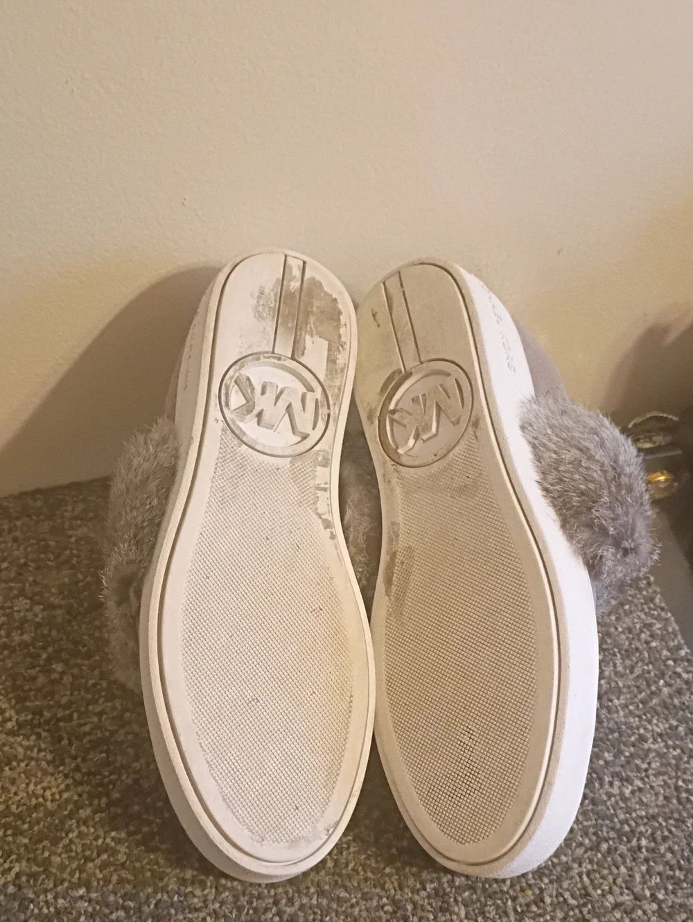 Michael Kors Maven  Gray Slip-On Sneakers with Faux Fur Trim Size 9